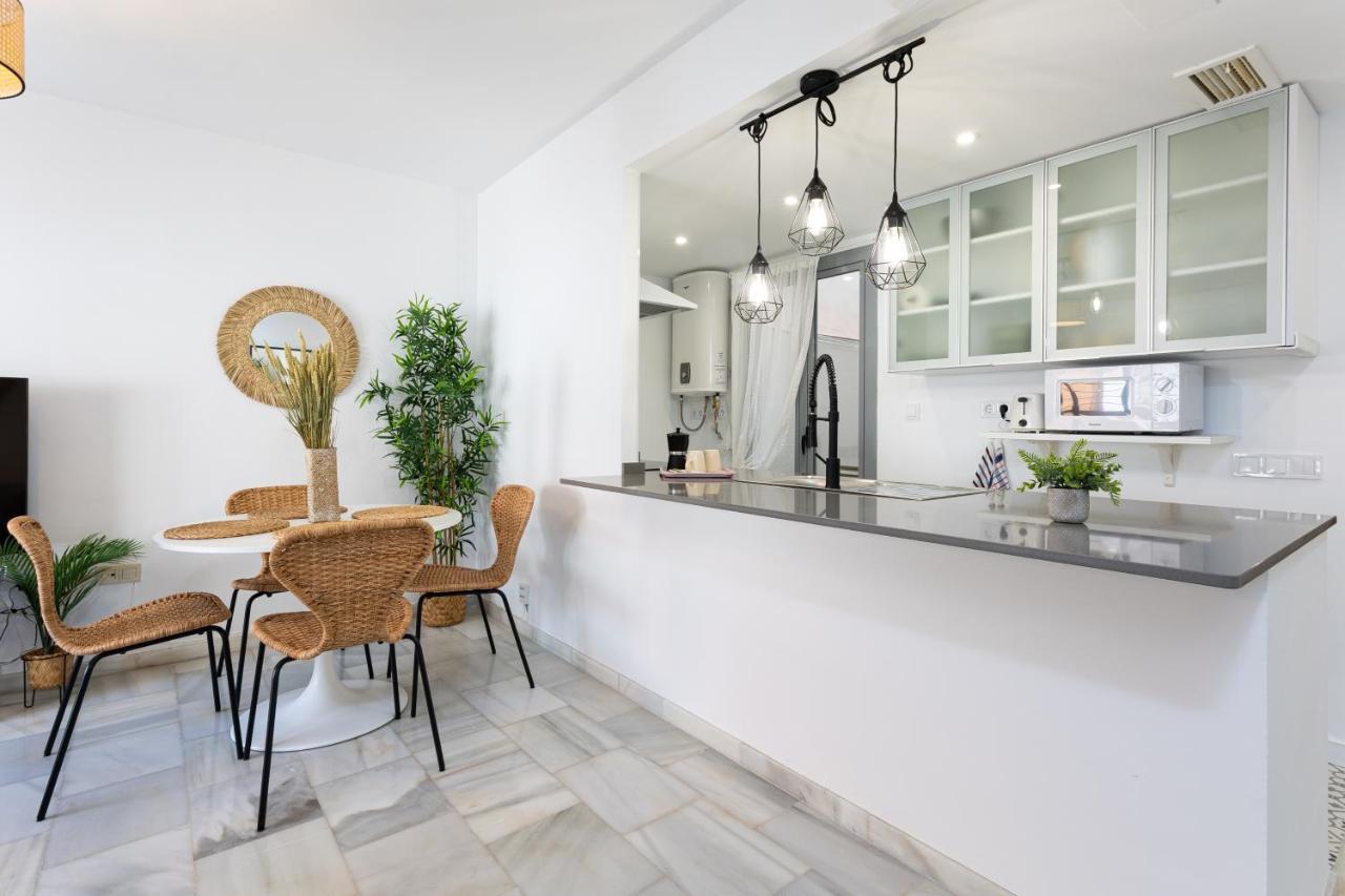 Leilighet Holidays2malaga Olletas 2 Bedrooms & 2 Bathrooms With Patio Málaga